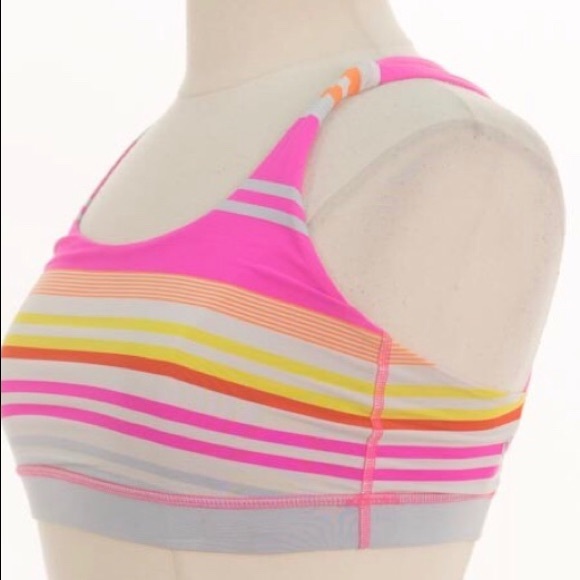 Lululemon bra - Picture 2 of 4